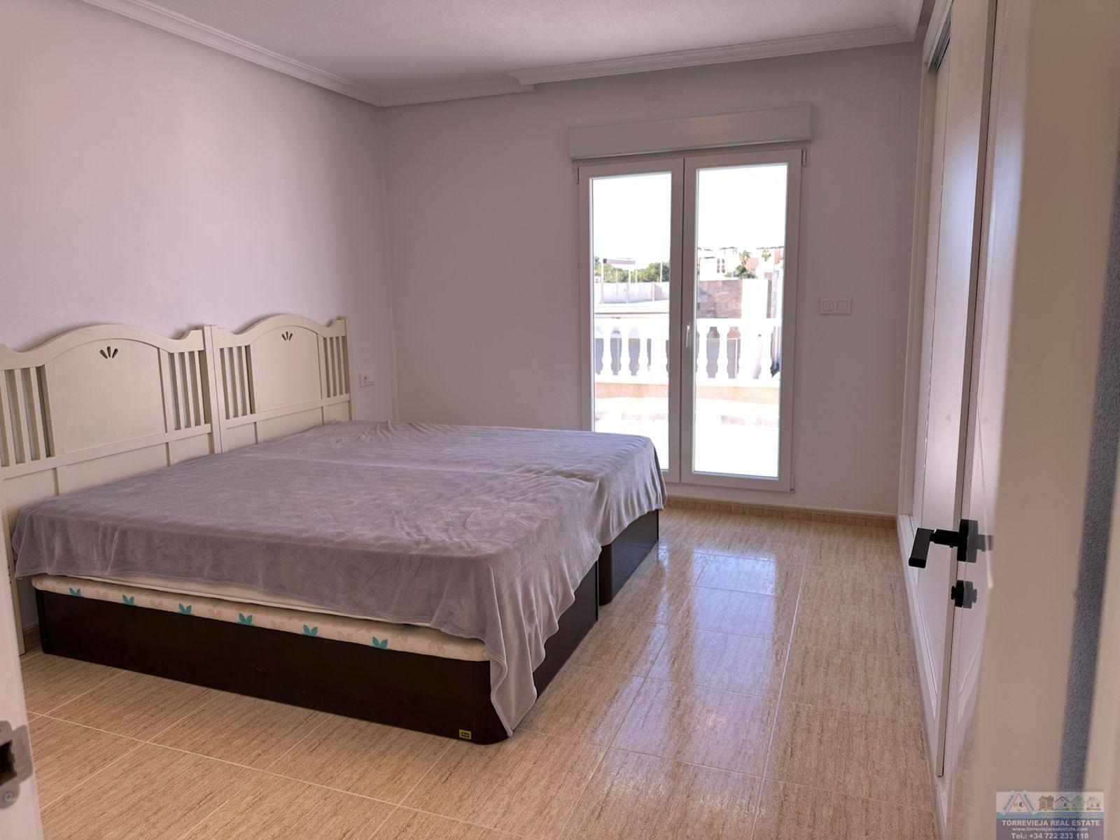 Venta de chalet en Torrevieja