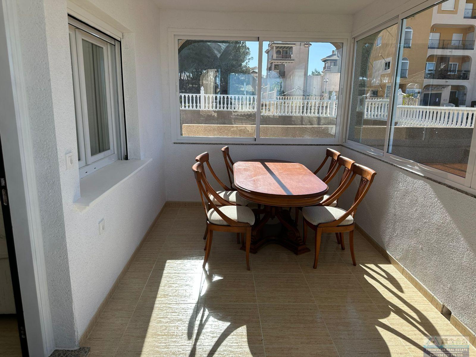 Venta de chalet en Torrevieja