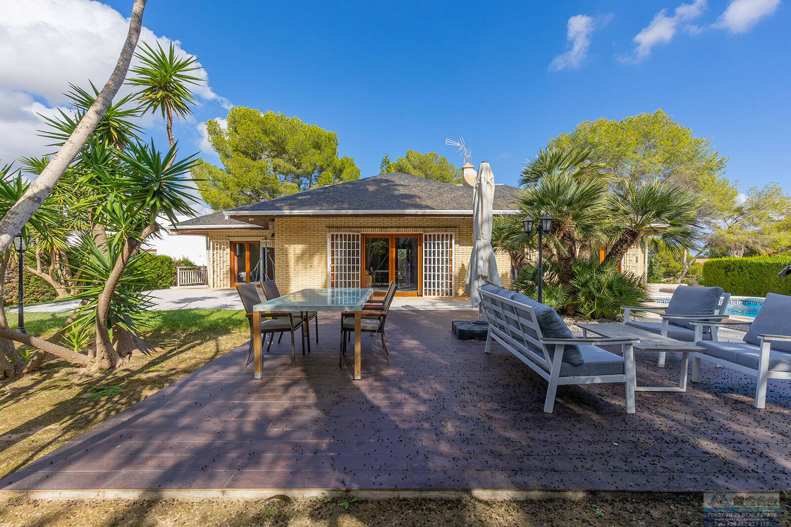 Venta de villa en Orihuela costa