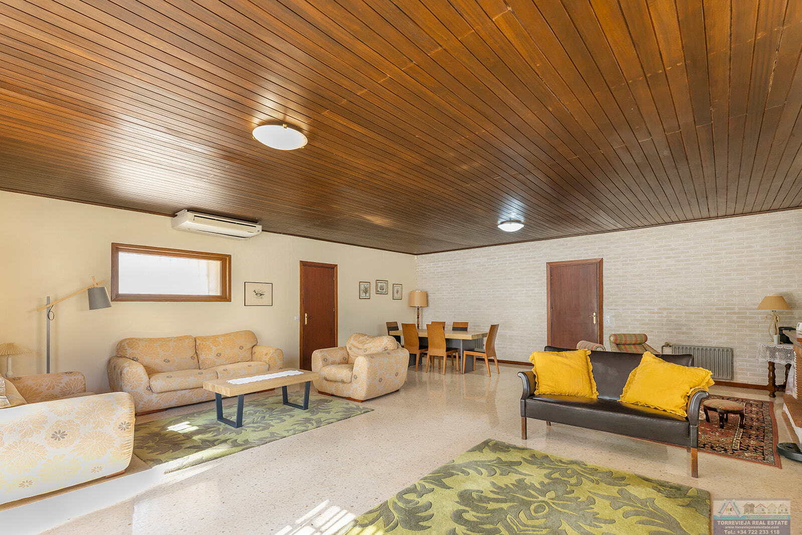 Venta de villa en Orihuela costa