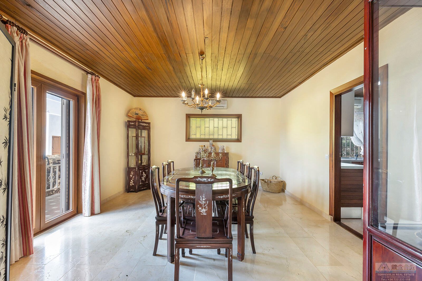 Venta de villa en Orihuela costa