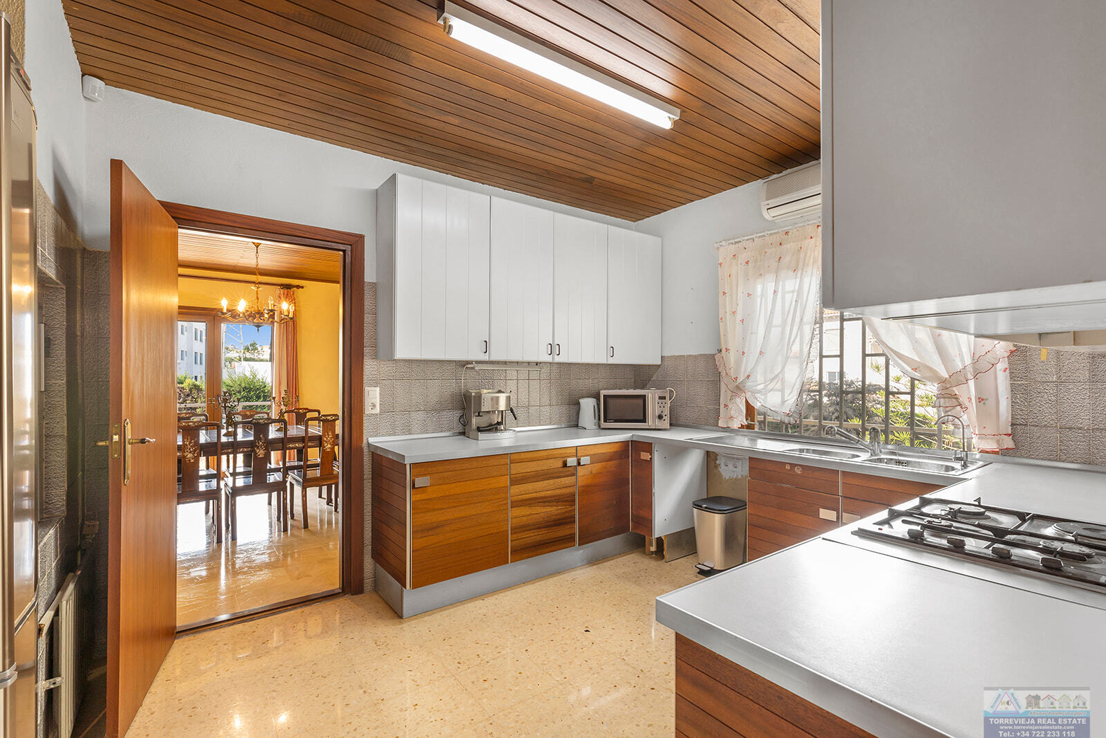 Venta de villa en Orihuela costa