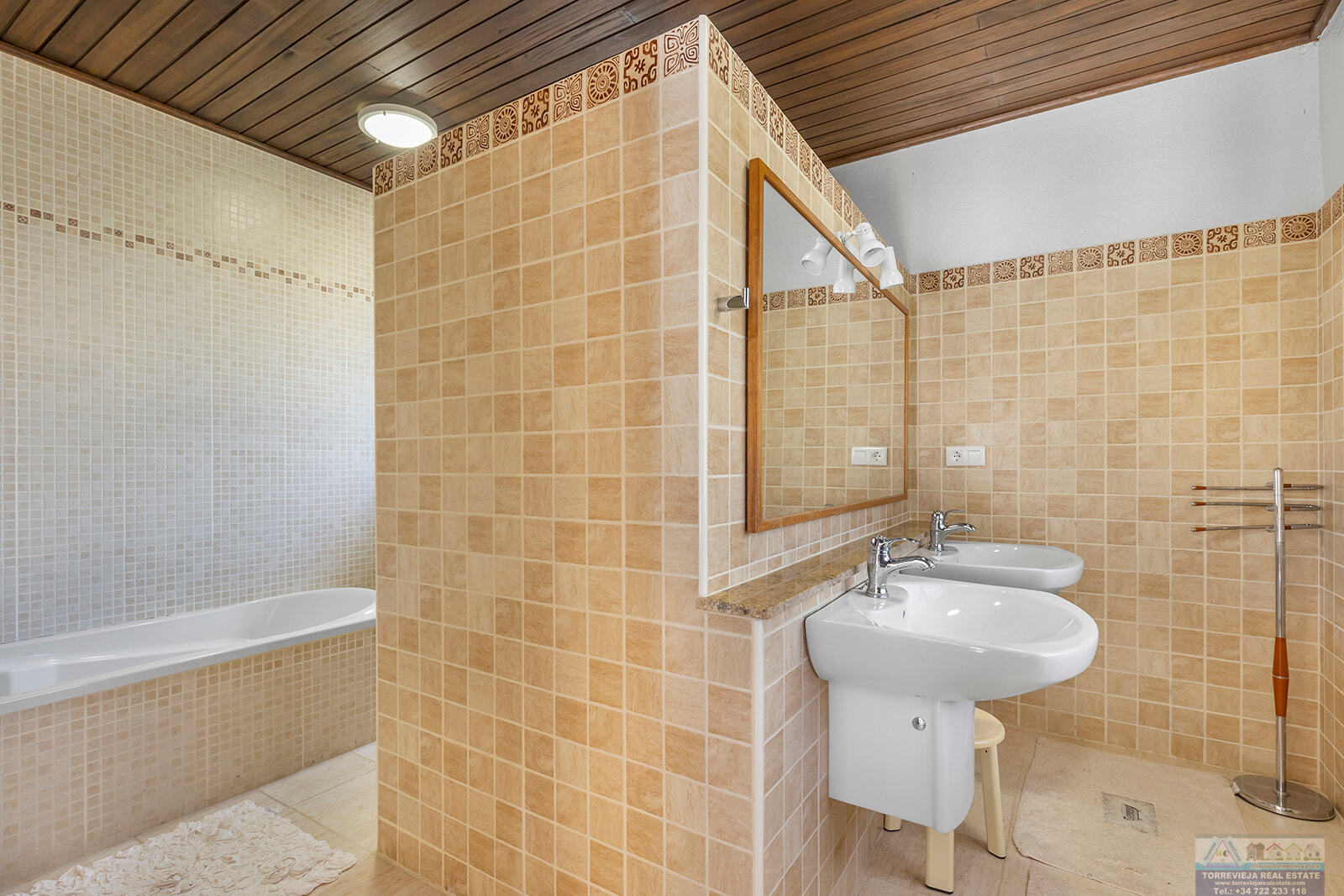 Venta de villa en Orihuela costa