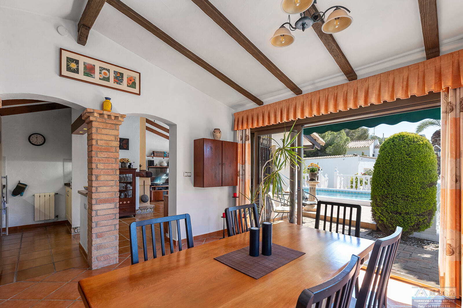 Venta de villa en Orihuela