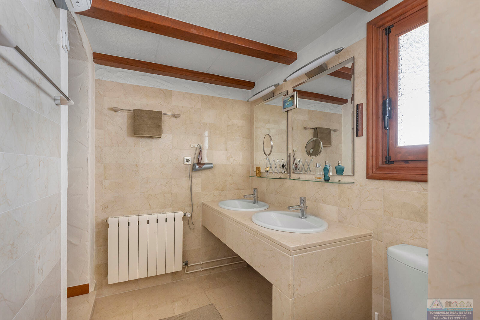 Venta de villa en Orihuela