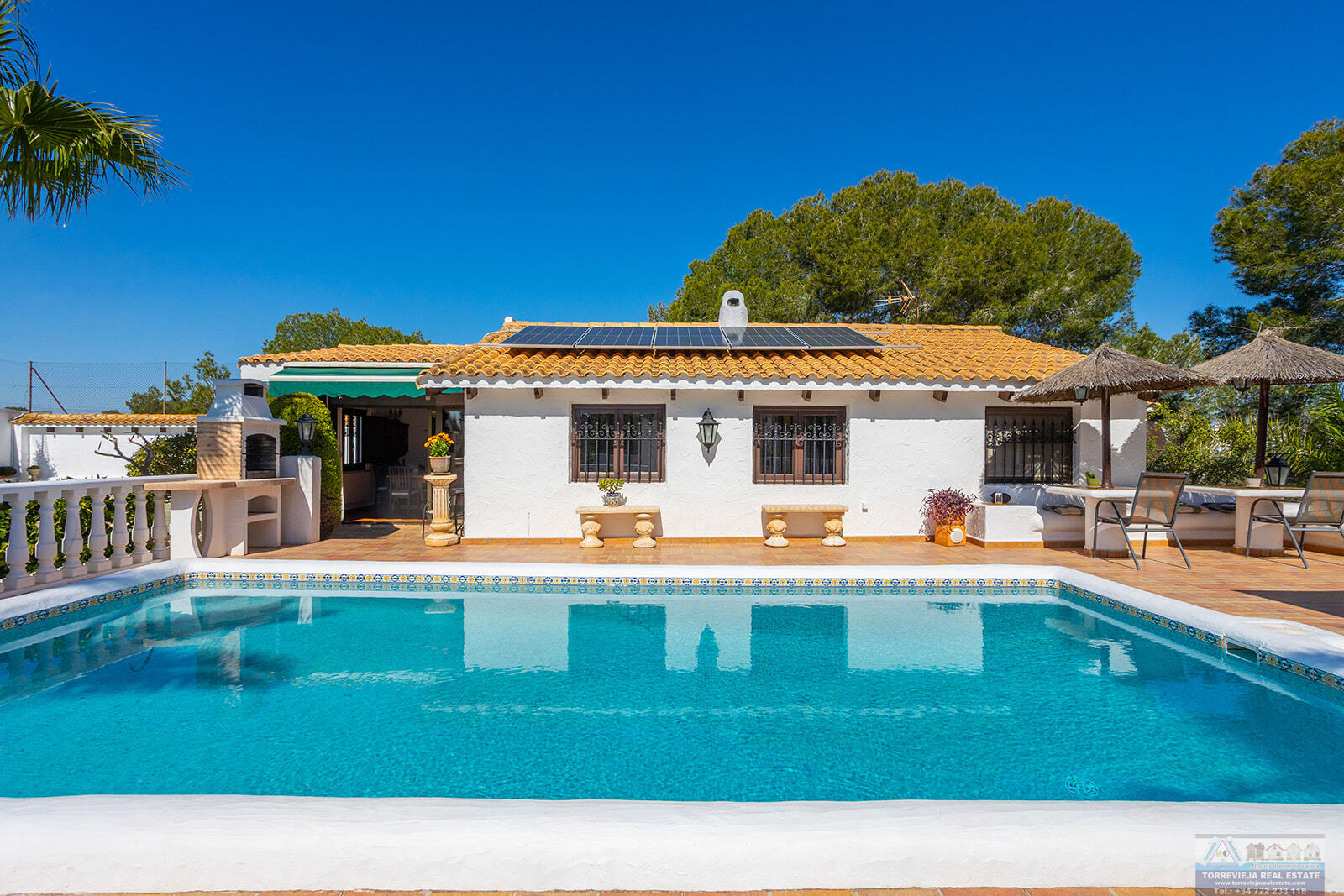 Venta de villa en Orihuela