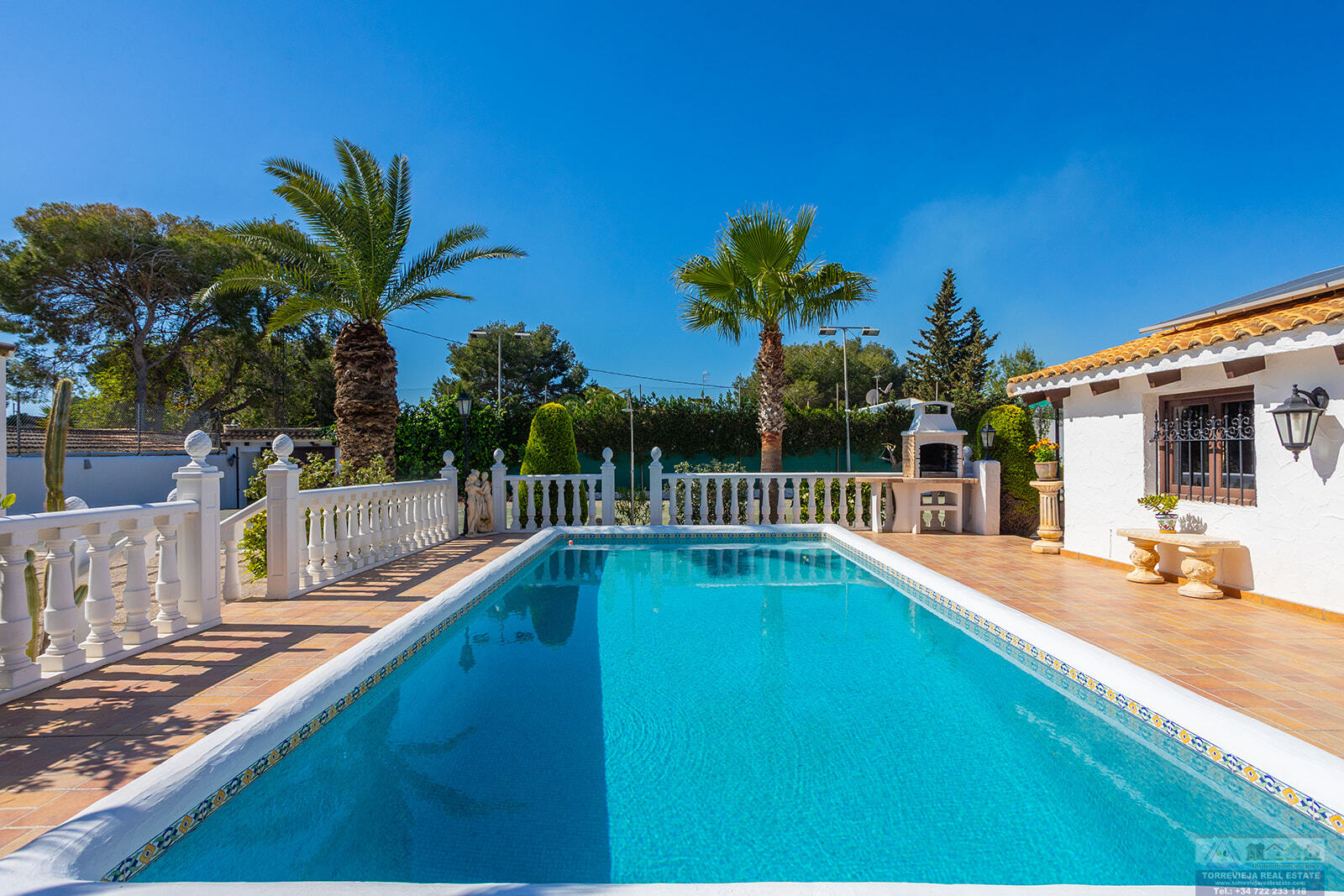 Venta de villa en Orihuela