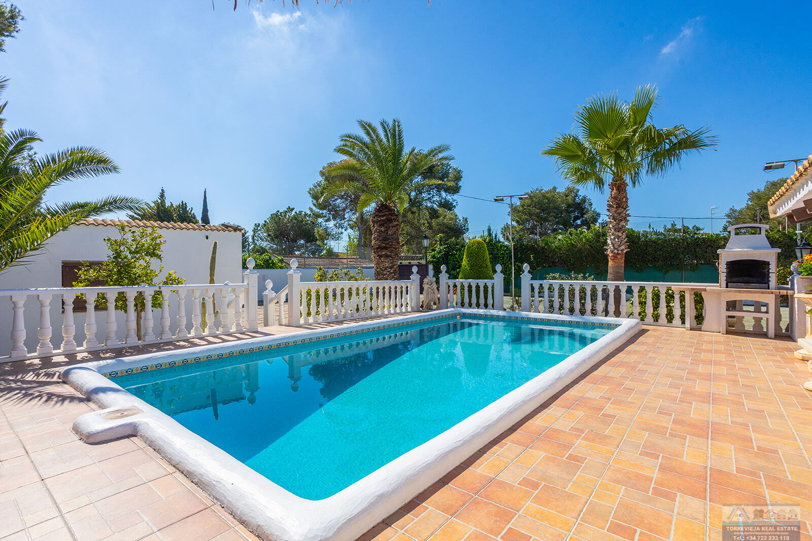 Venta de villa en Orihuela