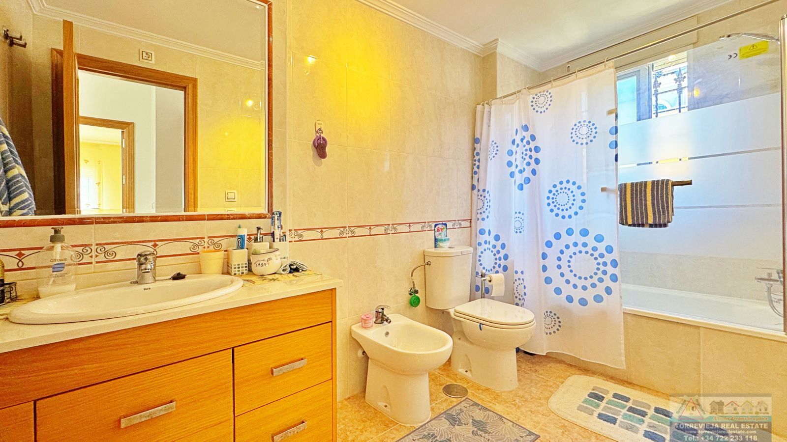 Venta de villa en Orihuela costa