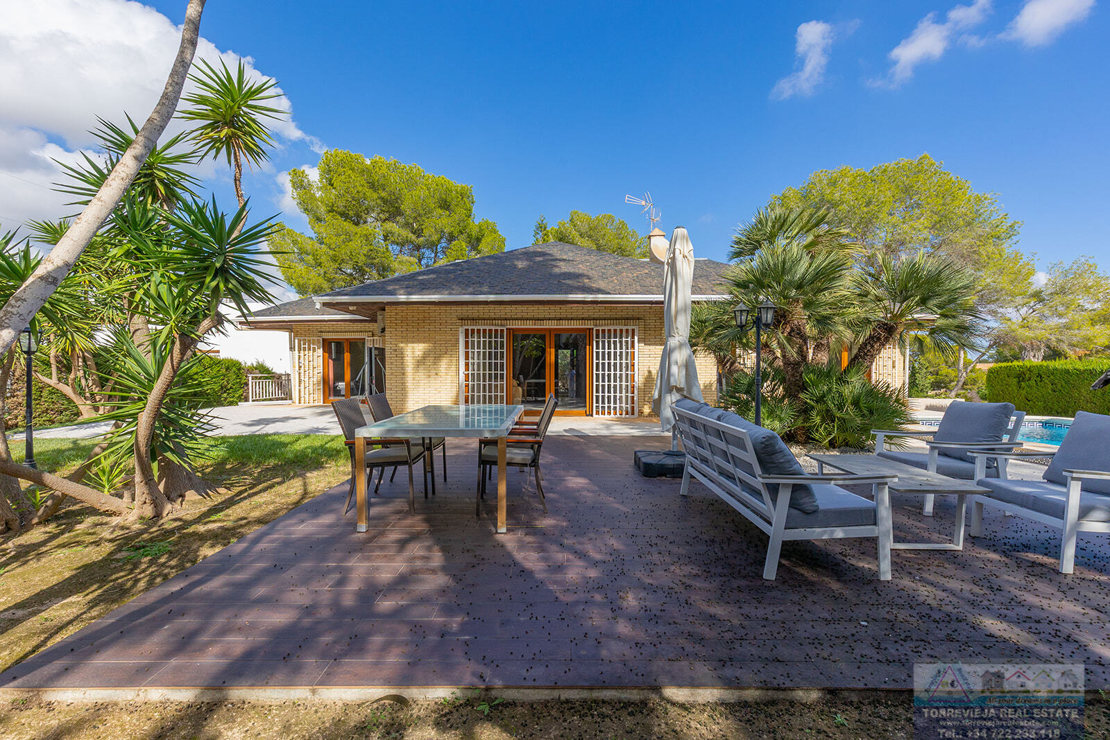 Venta de villa en Orihuela costa