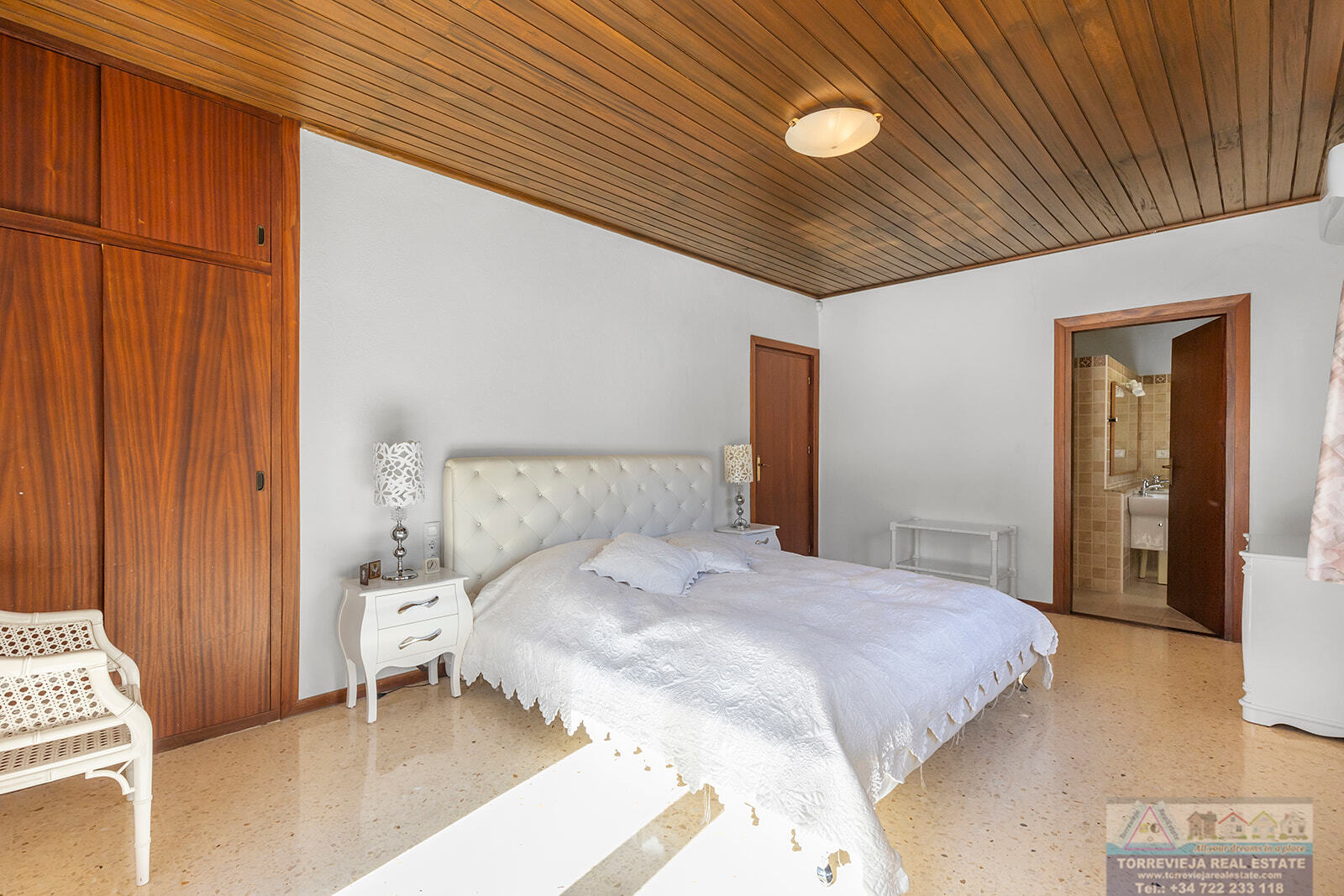 Venta de villa en Orihuela costa