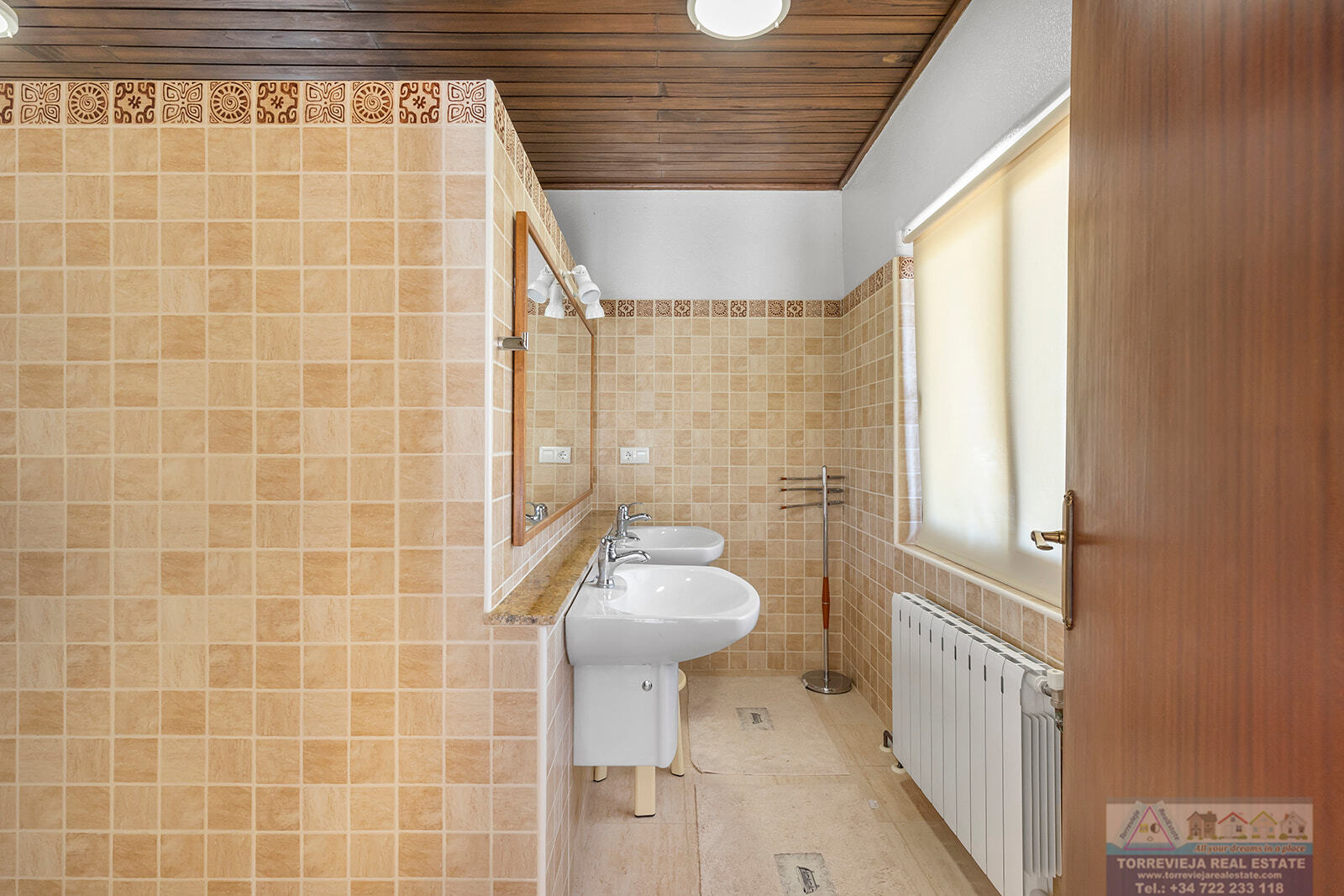 Venta de villa en Orihuela costa