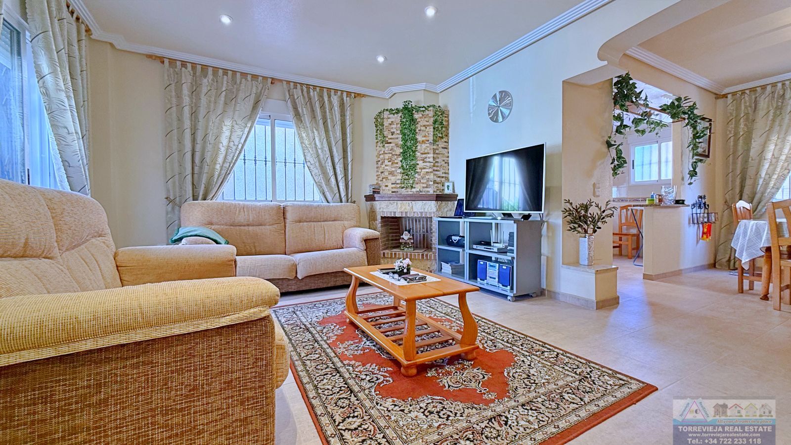 Venta de villa en Orihuela