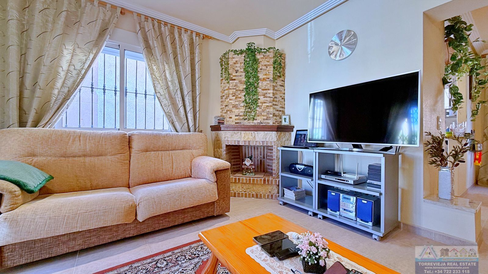 Venta de villa en Orihuela