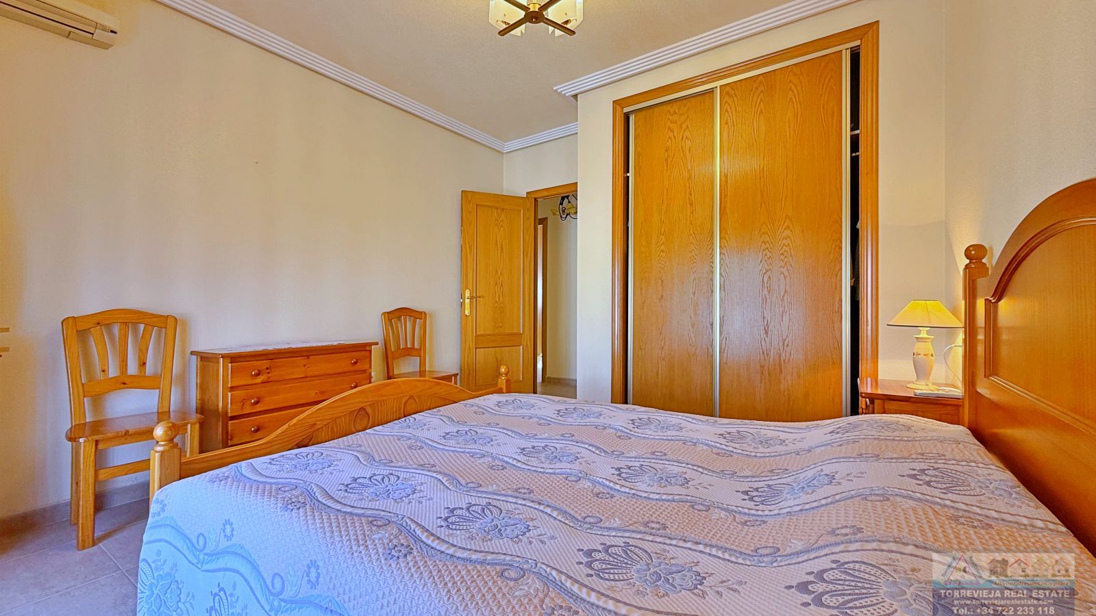 Venta de villa en Orihuela
