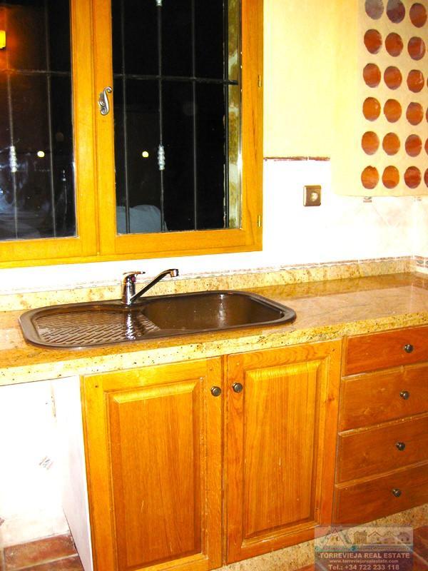 Venta de chalet en Benferri