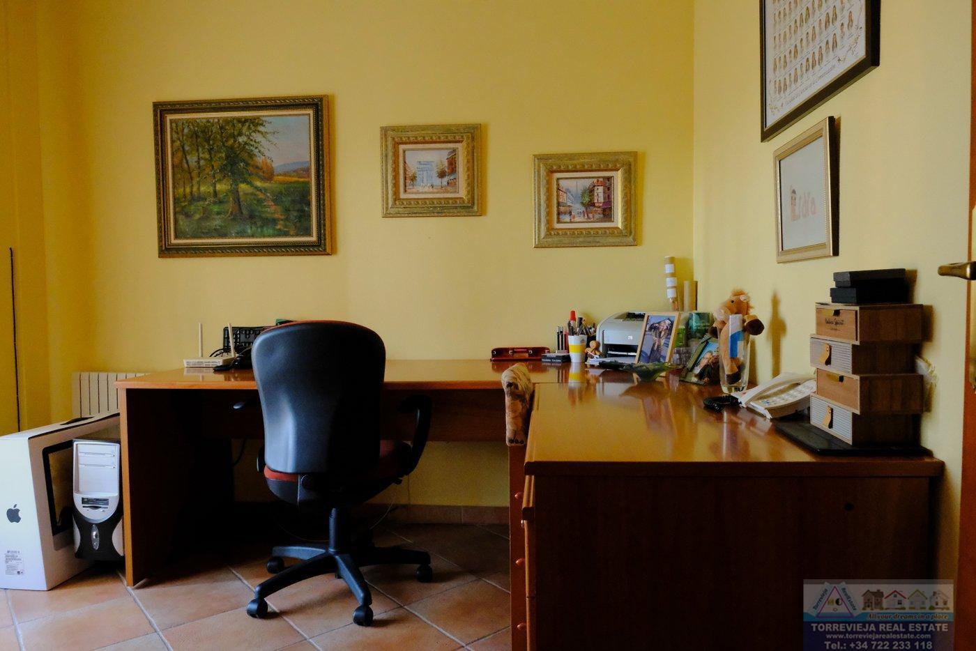 Venta de chalet en Orihuela