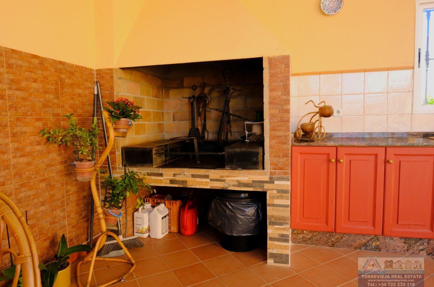 Venta de chalet en Orihuela