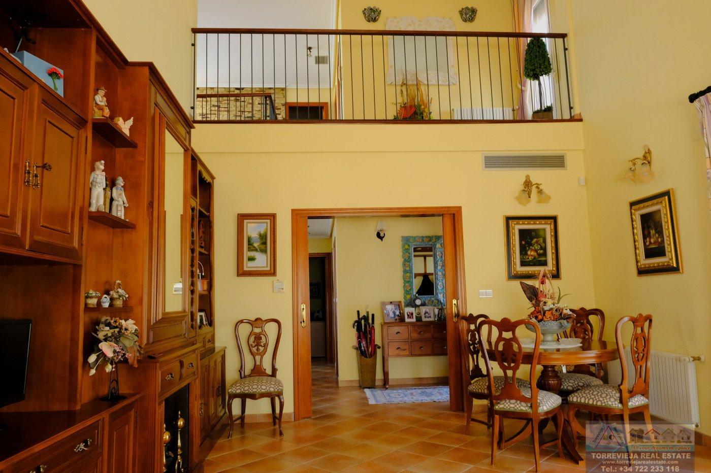 Venta de chalet en Orihuela