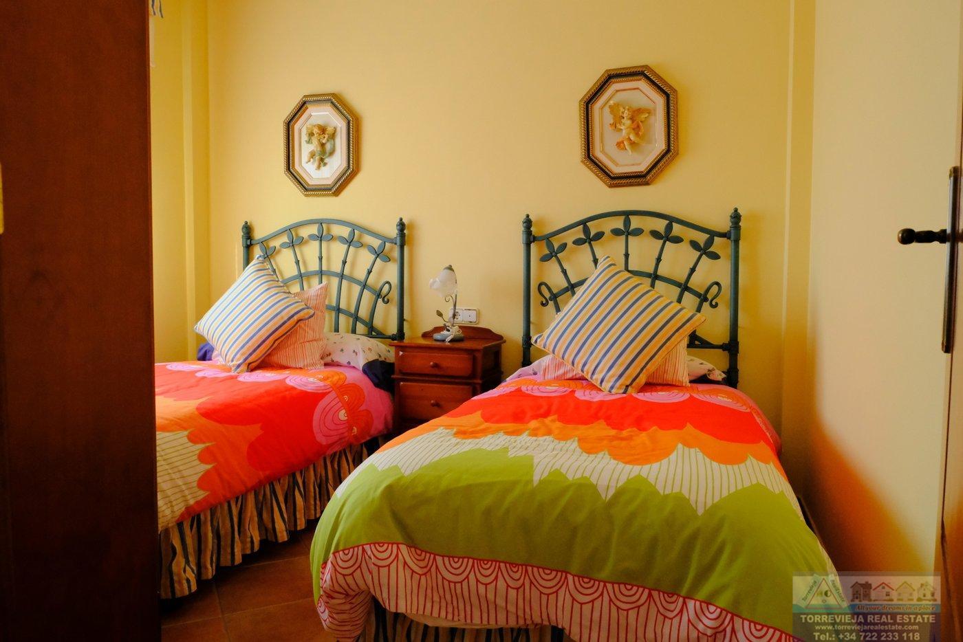 Venta de chalet en Orihuela
