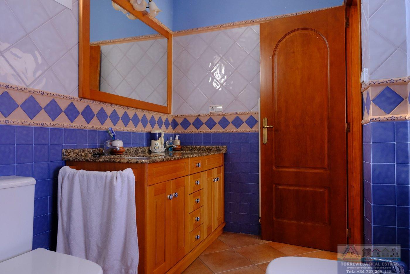 Venta de chalet en Orihuela