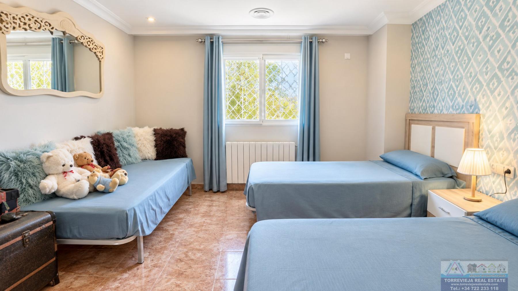 Venta de chalet en Benferri