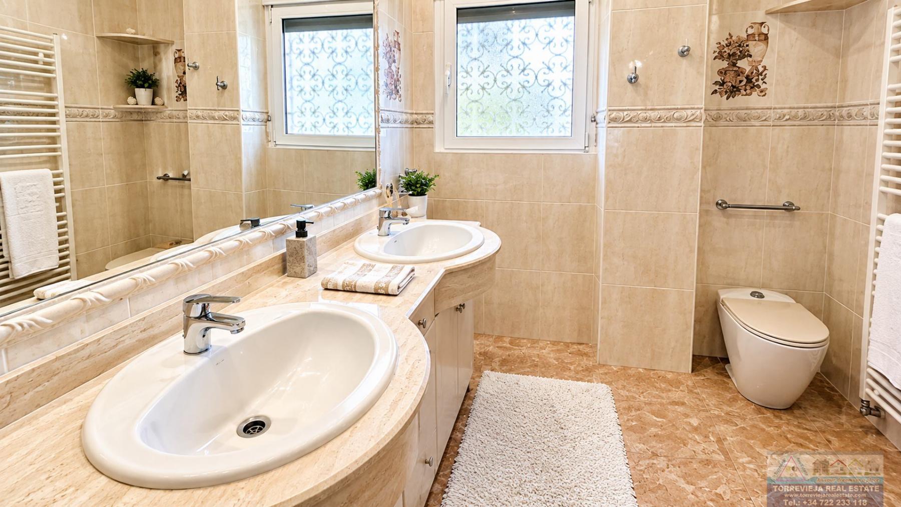 Venta de chalet en Benferri