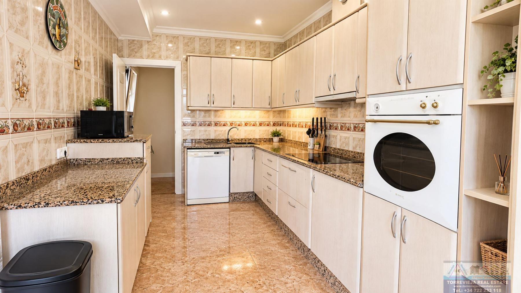 Venta de chalet en Benferri
