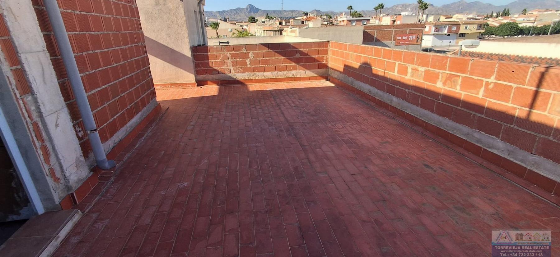 Venta de local en Orihuela