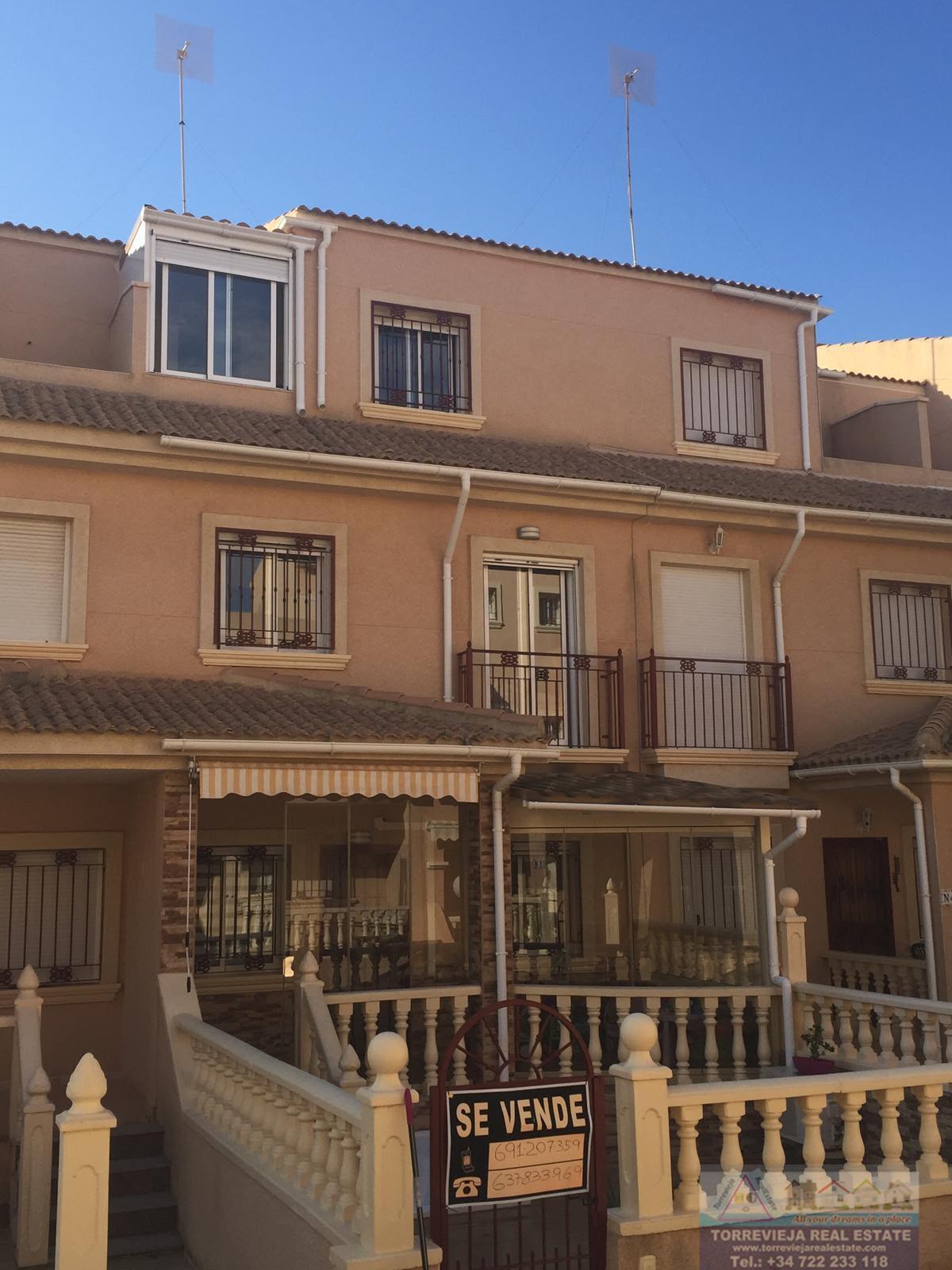 Venta de chalet en Torrevieja