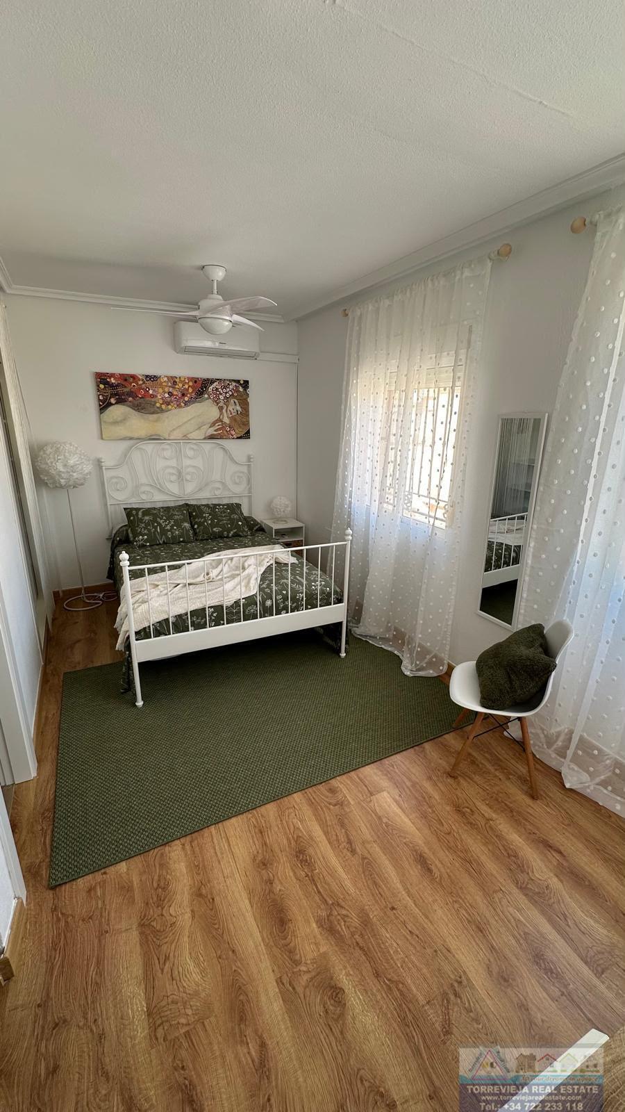 Venta de chalet en Torrevieja