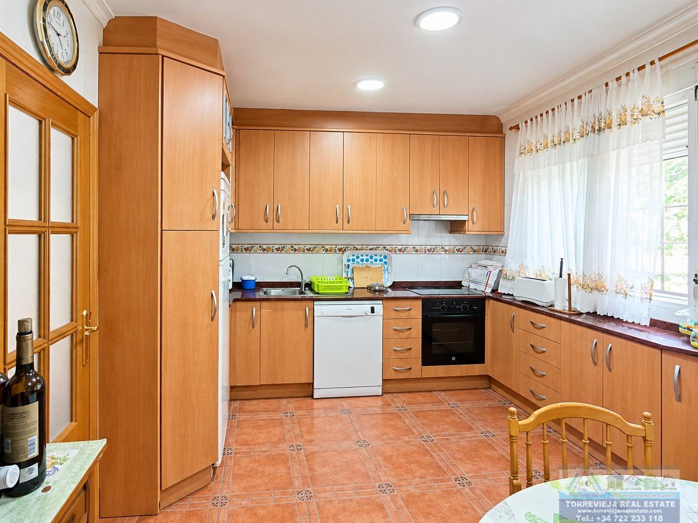 Venta de chalet en San Miguel de Salinas