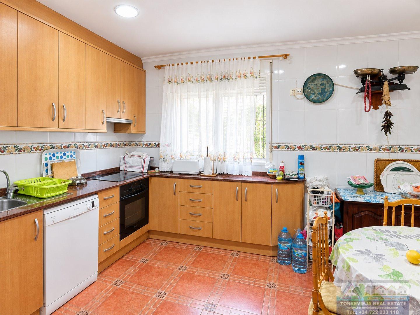 Venta de chalet en San Miguel de Salinas