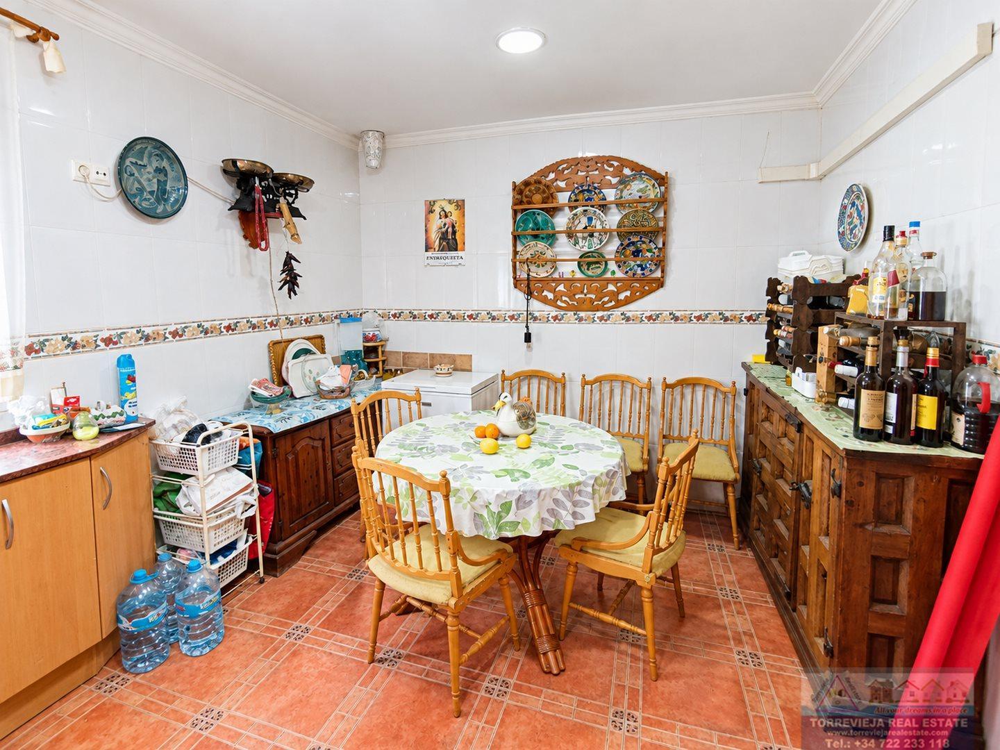 Venta de chalet en San Miguel de Salinas