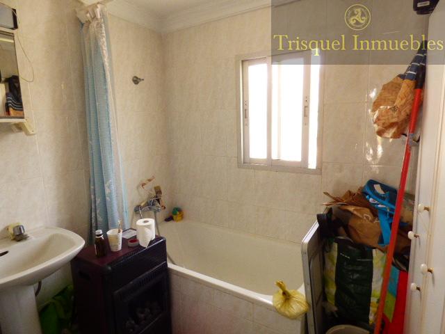 For sale of house in Triana