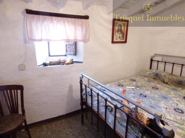 For sale of house in Canillas de Aceituno