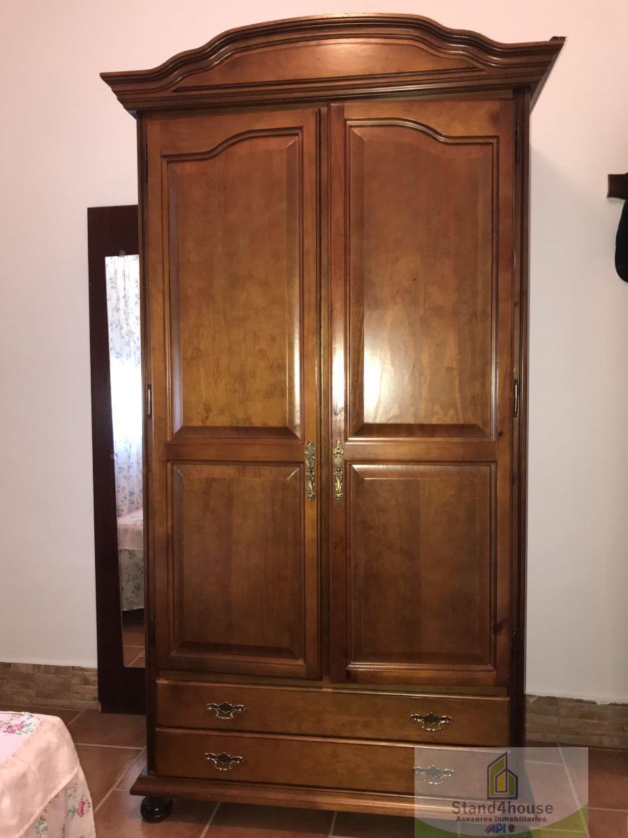 Armoire