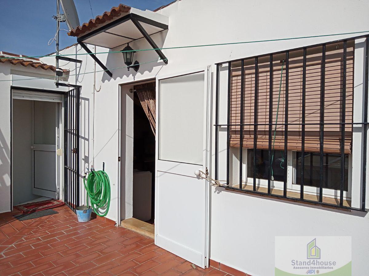 For sale of house in Hinojos