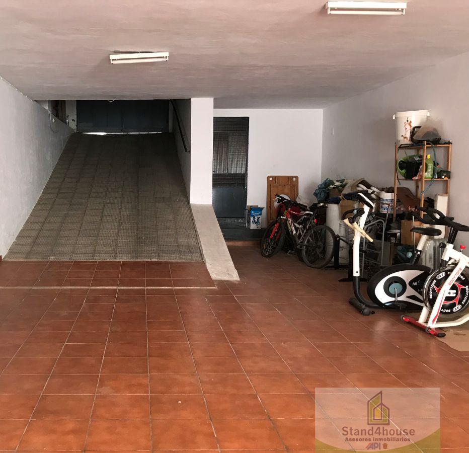 For sale of garage in Bollullos Par del Condado