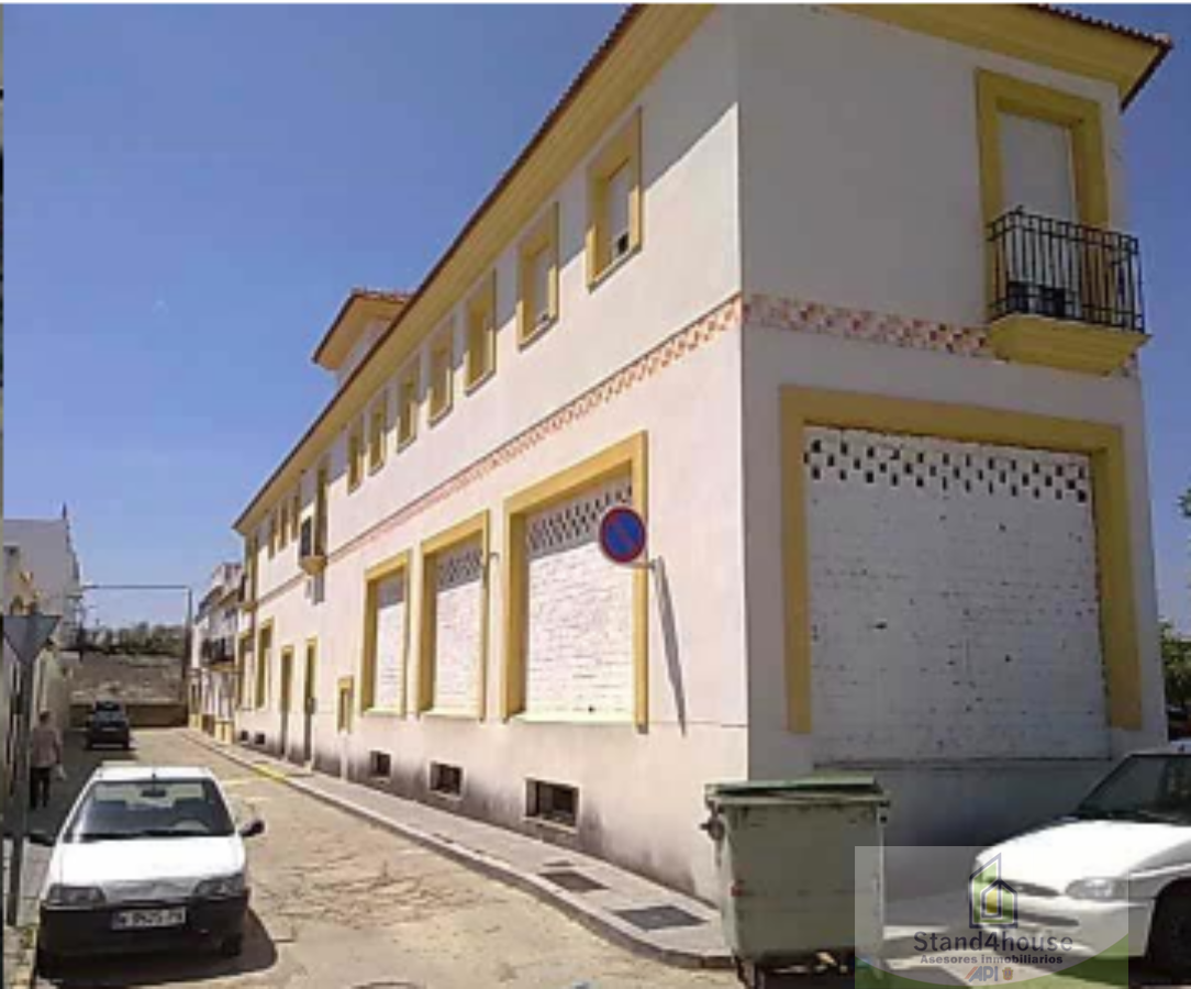 Venta de local comercial en Trigueros