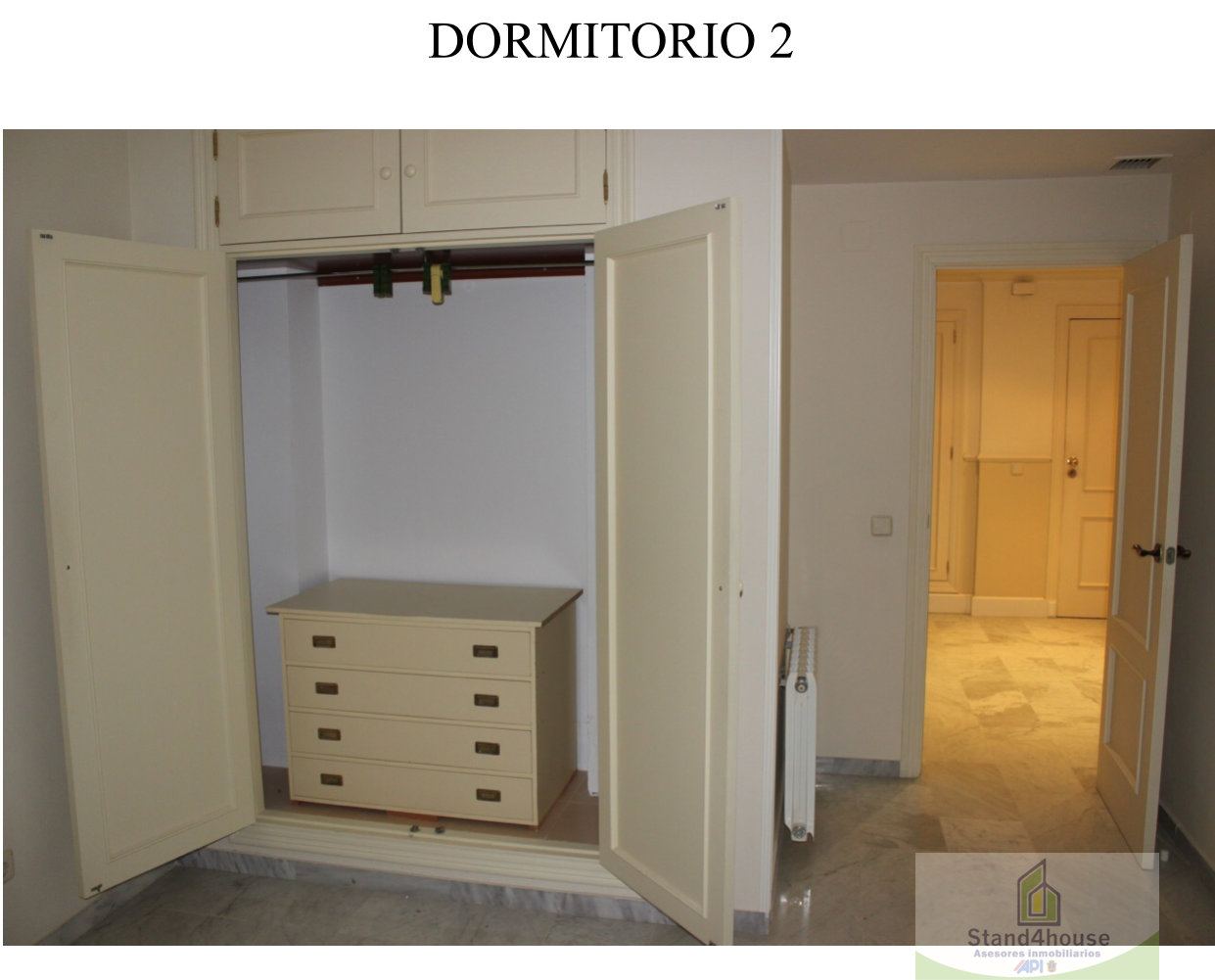 Armoire