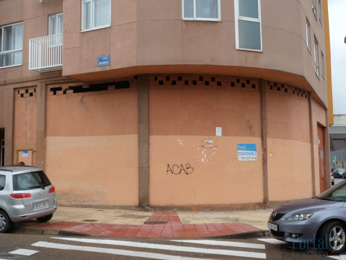 For sale of commercial in Burgos