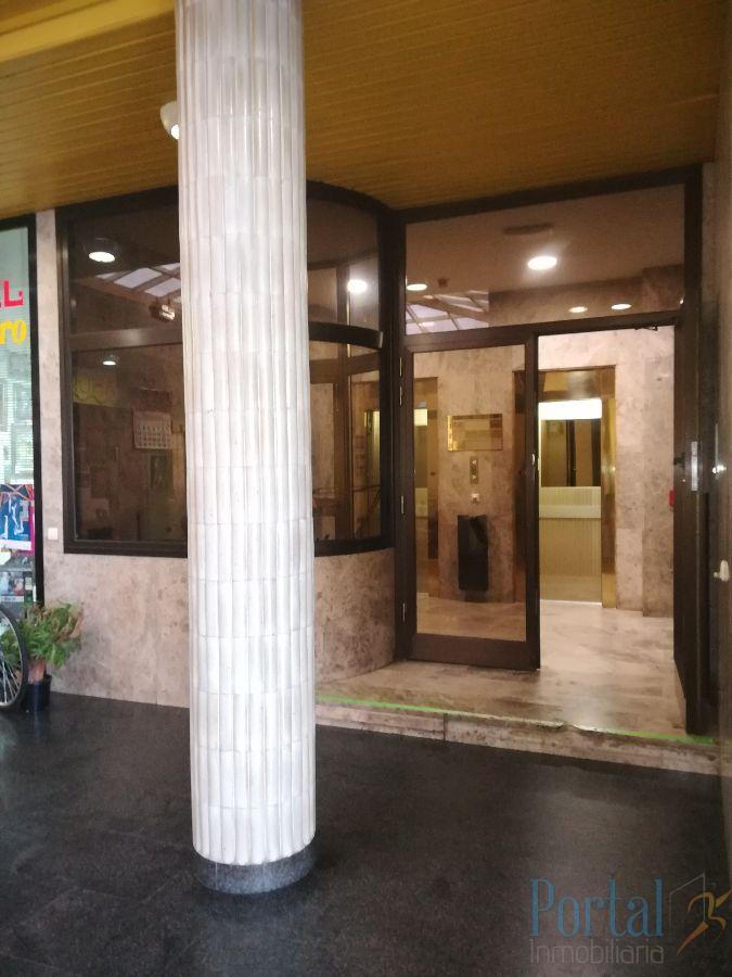 For sale of office in Burgos