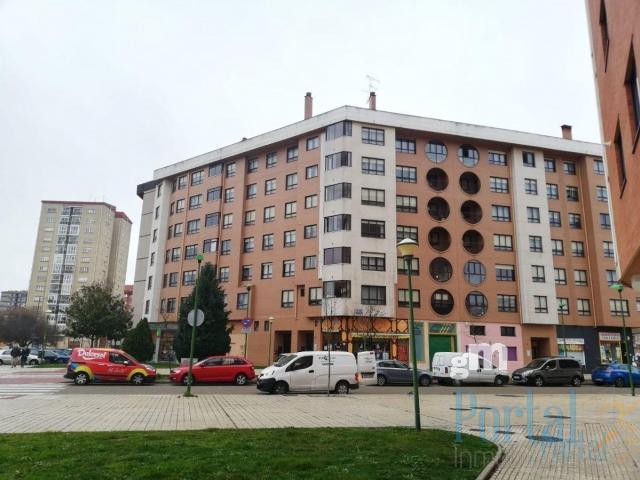 For sale of commercial in Burgos