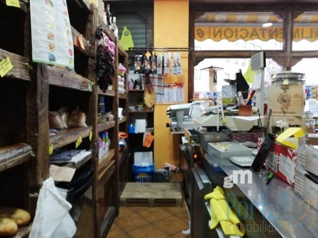 For sale of commercial in Burgos