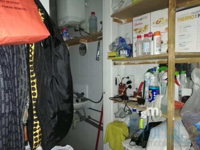 For sale of commercial in Burgos