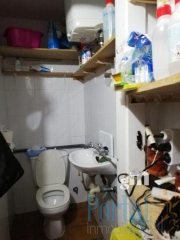 For sale of commercial in Burgos
