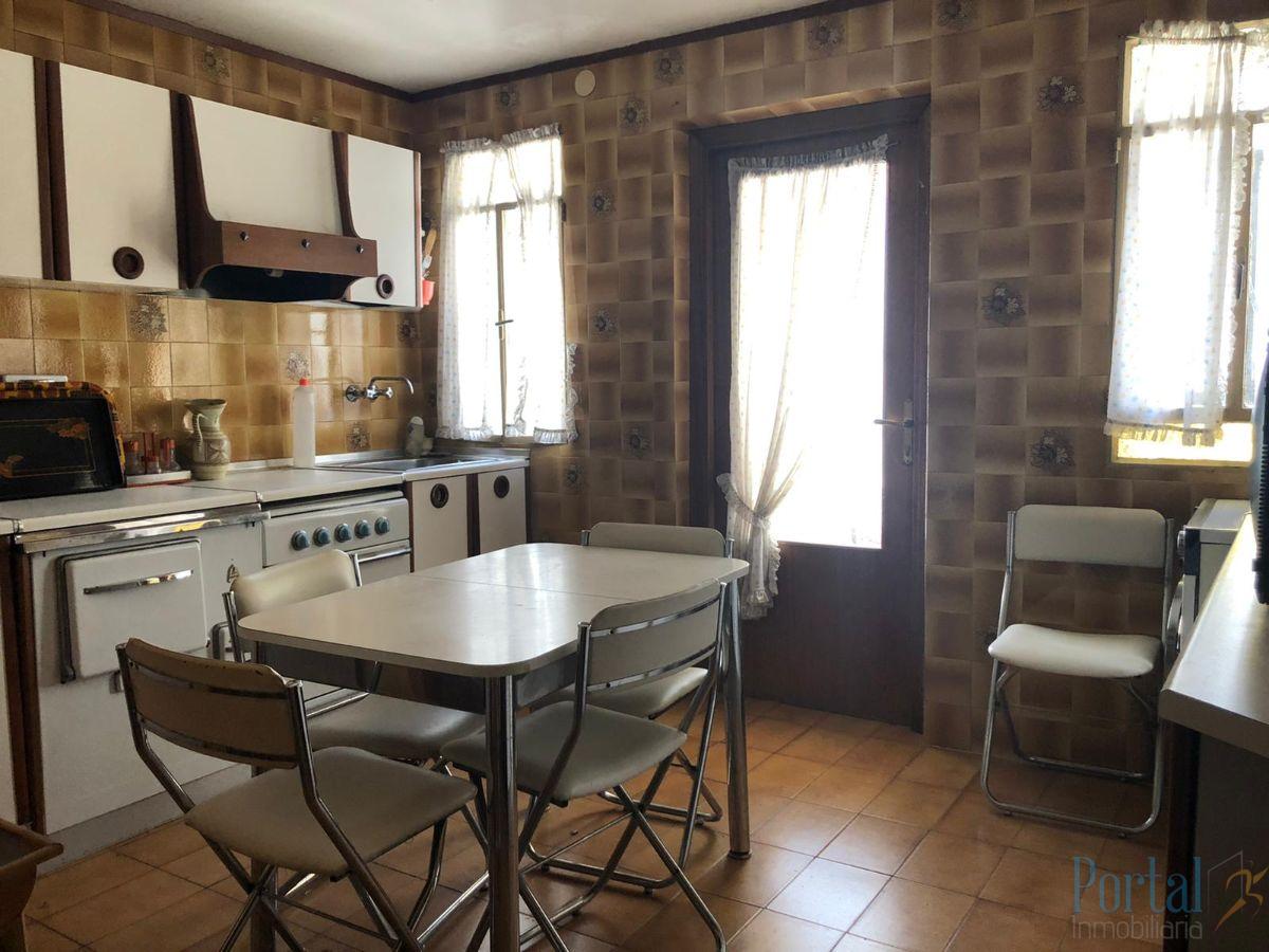 For sale of house in Burgos
