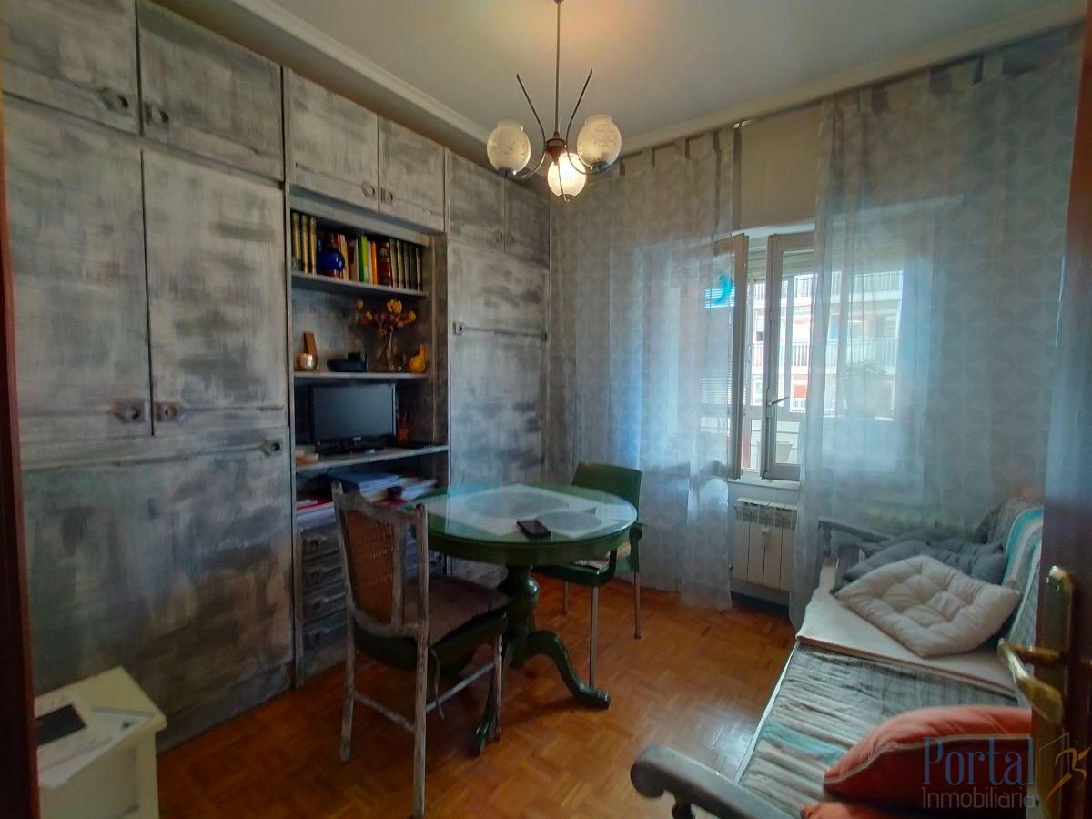 Venta de piso en Burgos