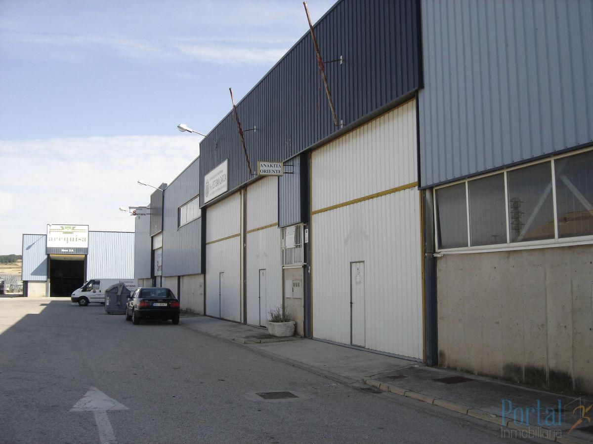 For sale of industrial plant/warehouse in Burgos